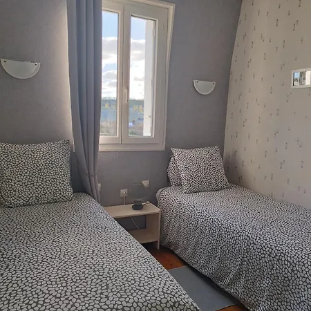 Des Bains De 1 A 3 Pers 300 M Avec Balcon Et Vue Velos Fournis 2 Petit Dejeuner En Option Villa Mers-les-Bains